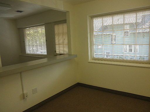 1st image of 211 E 11th St Ste 200