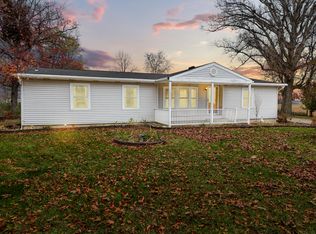 2300 N 825 E, Churubusco, IN 46723
