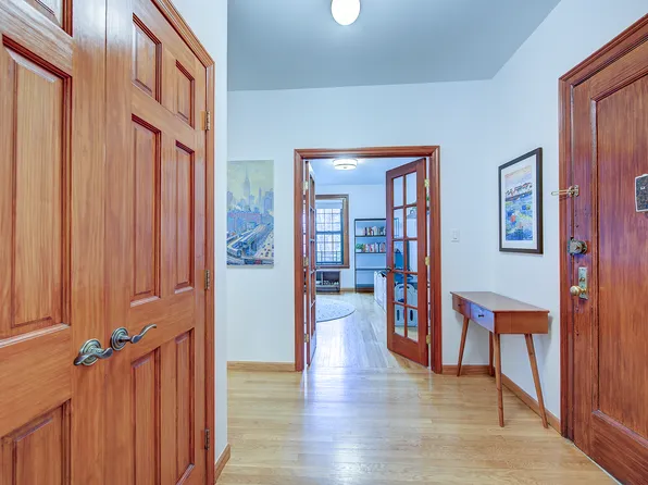 4 Dartmouth Street 7 image 3 of 29