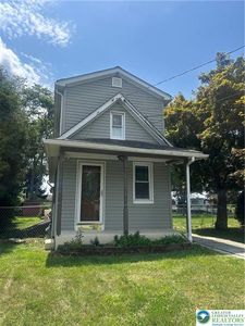 1658 Dennis St, Bethlehem, PA, 18020