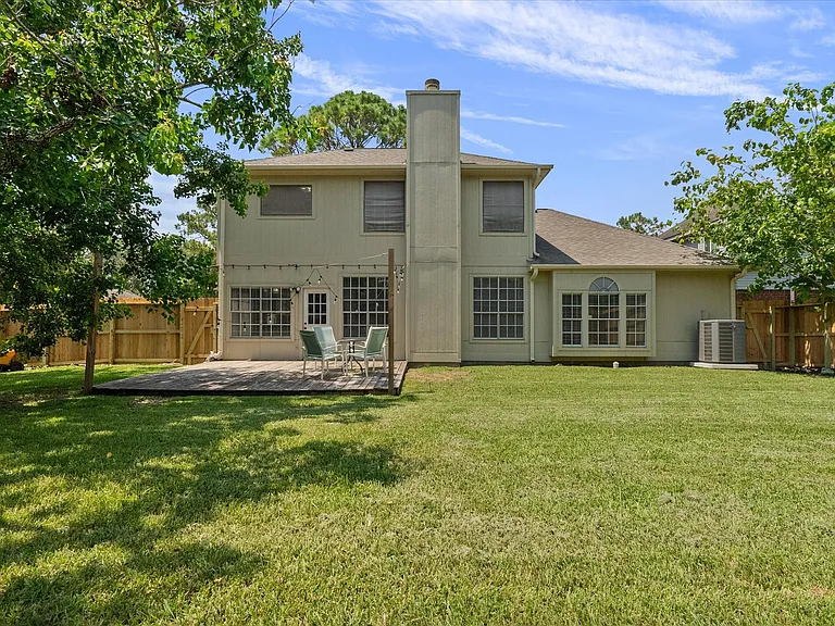 4915 Stone Harbor Dr — Photo 39