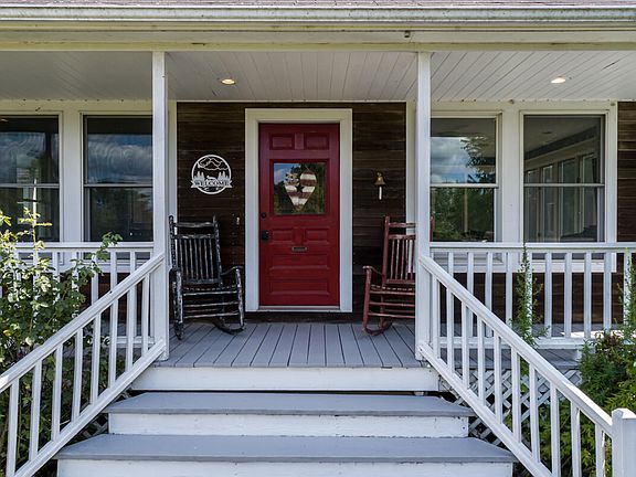 4th image of 69 Beech Hill Road
