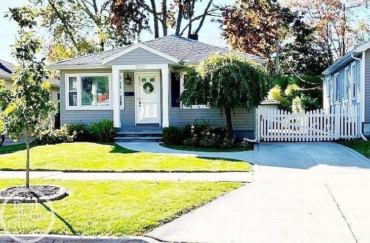 1st image of 3727 Edgar Ave
