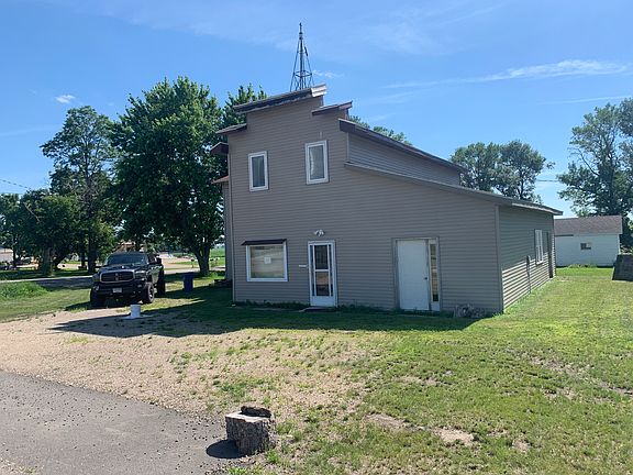 2 driveway entrances