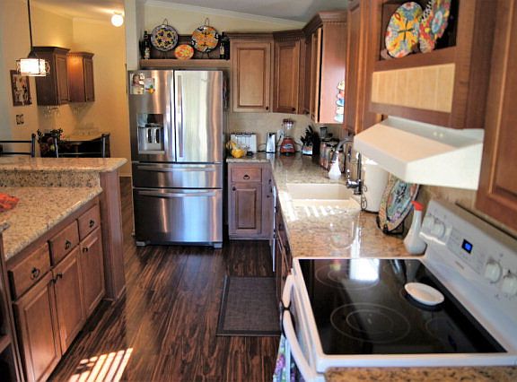 5th image of 216 County Road 326
