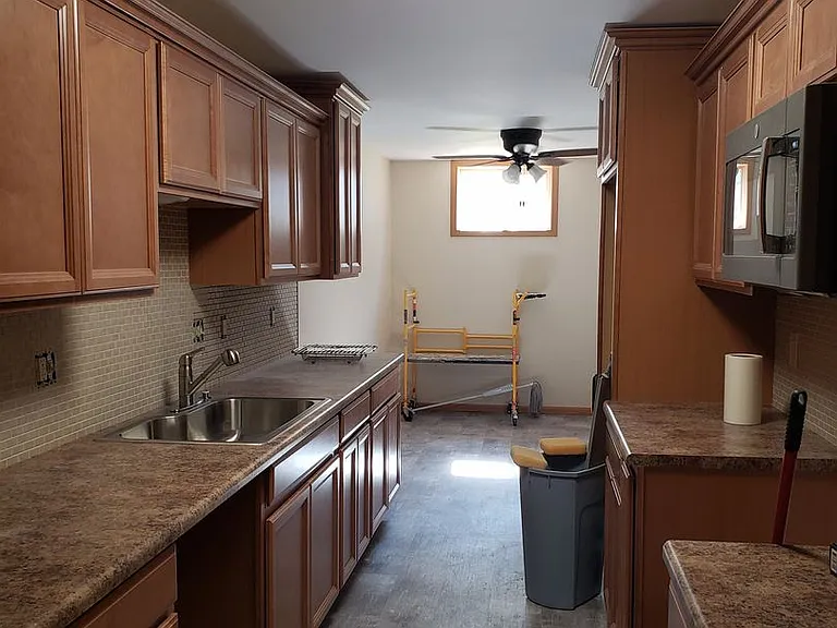 503 18th Ave — Photo 2