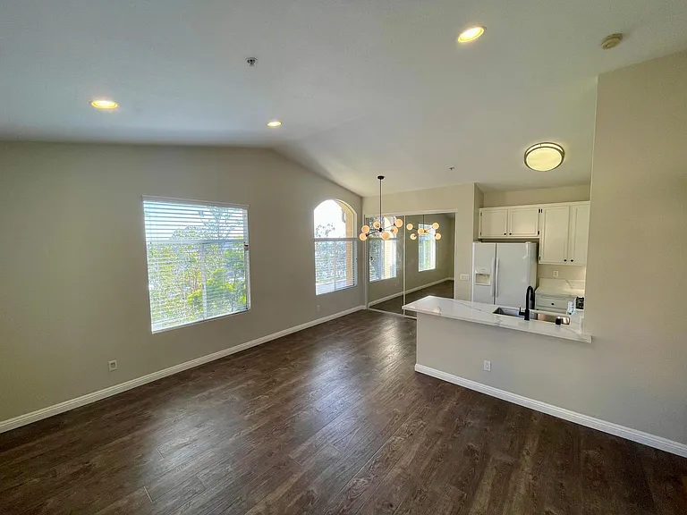 Airy open floor plan