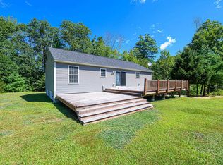 23 Cate Rd, Deerfield, NH 03037