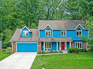 7482 Oak Tree Ln, Fishers, IN 46038