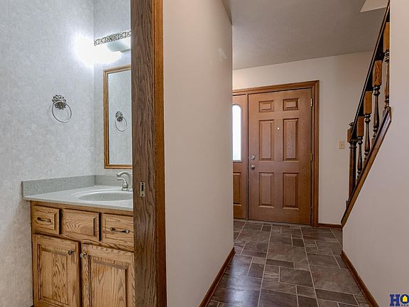 3rd image of 5621 Coyote Cir