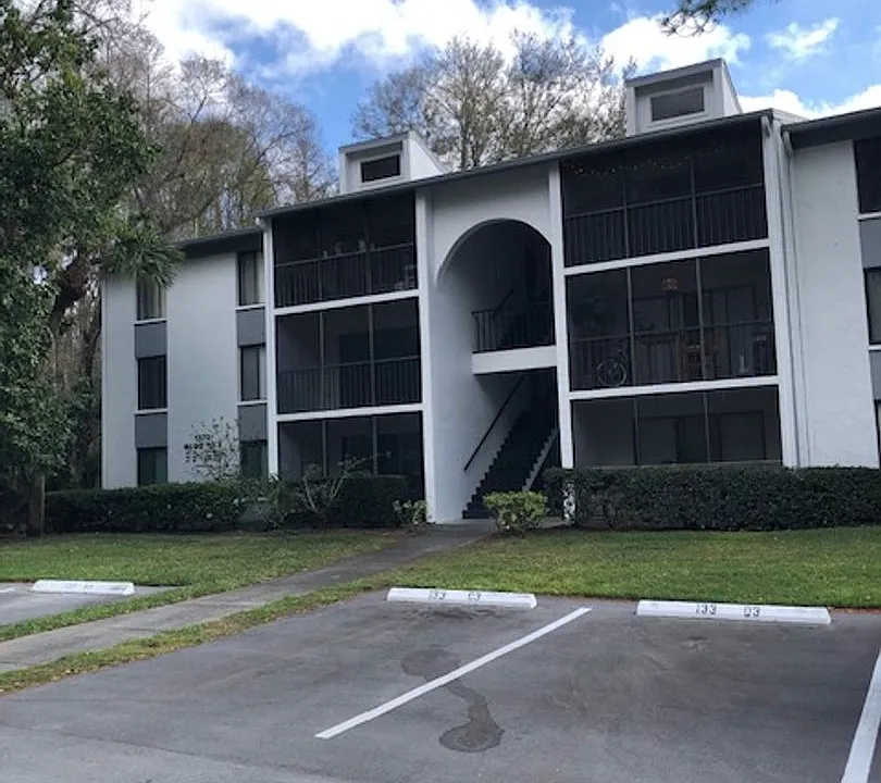 1372 Pine Ridge Cir E #133-A2