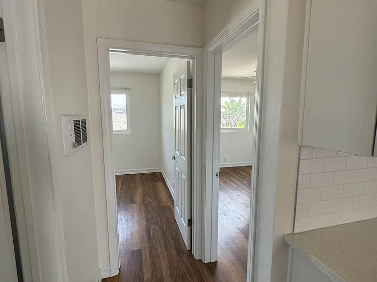3222 Collier Ave — Photo 9
