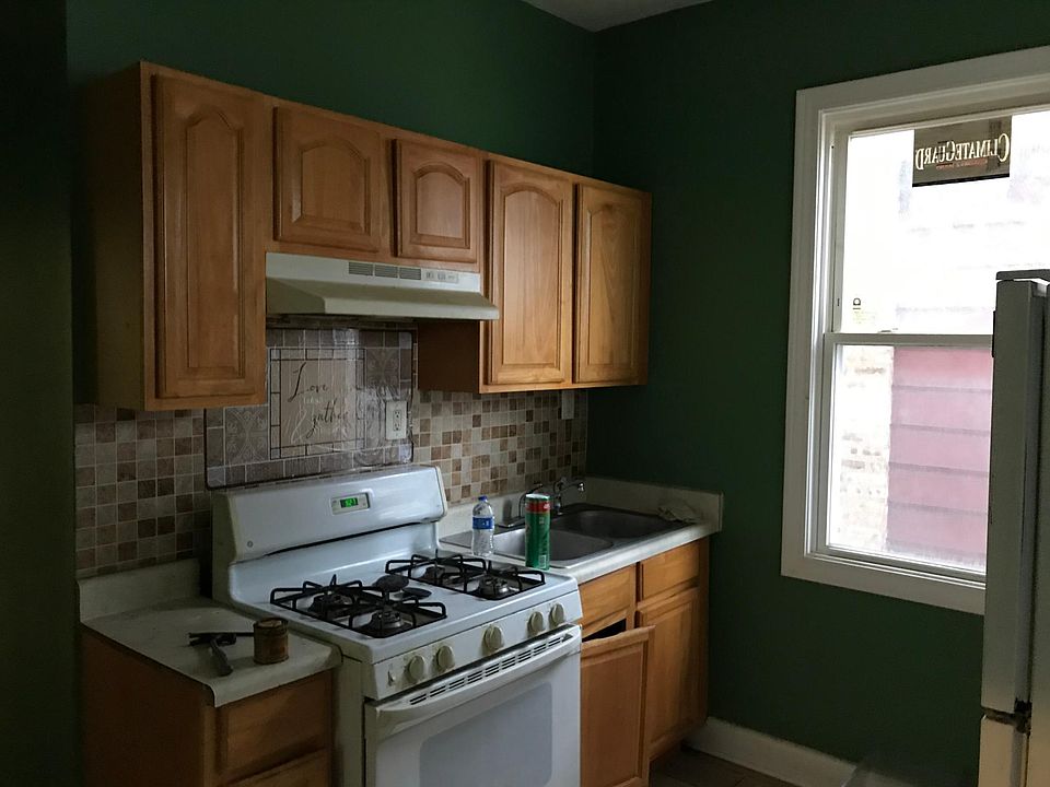 1st image of 7631 S Saint Lawrence Ave