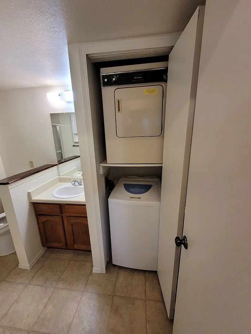 Rampart View Apartments — Photo 1