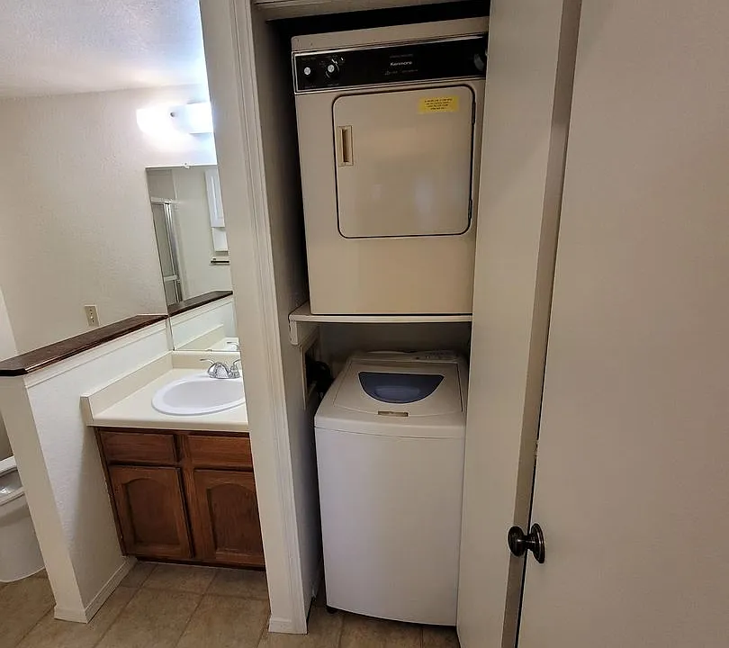 Rampart View Apartments