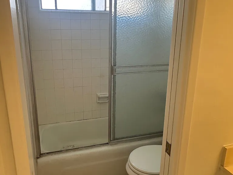 382 Molino Ave #4 — Photo 12