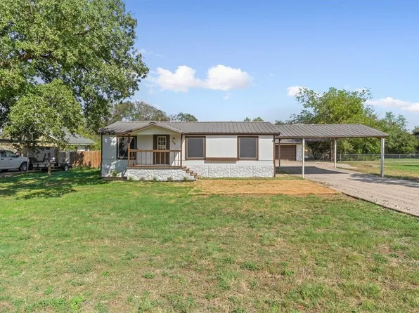 315 E Frederick St, Riesel, TX 76682