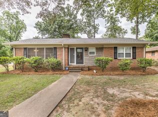301 Bernard Dr, Warner Robins, GA 31093