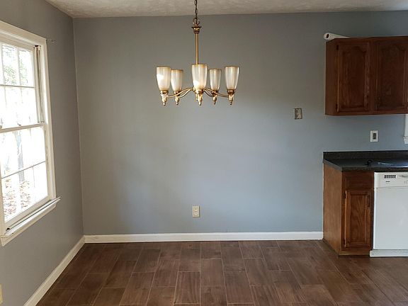 5th image of 2554 Sourwood Dr