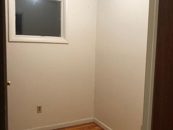 Walk in closet