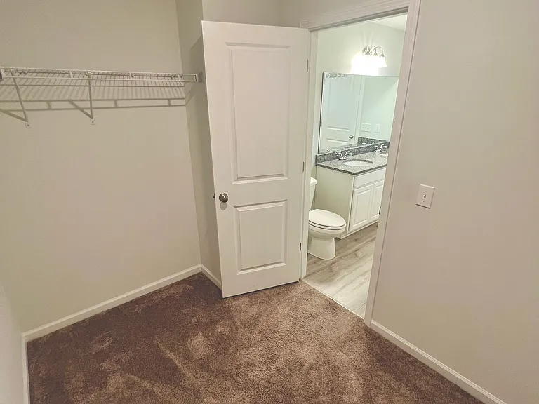 108 Horncastle Ct — Photo 26