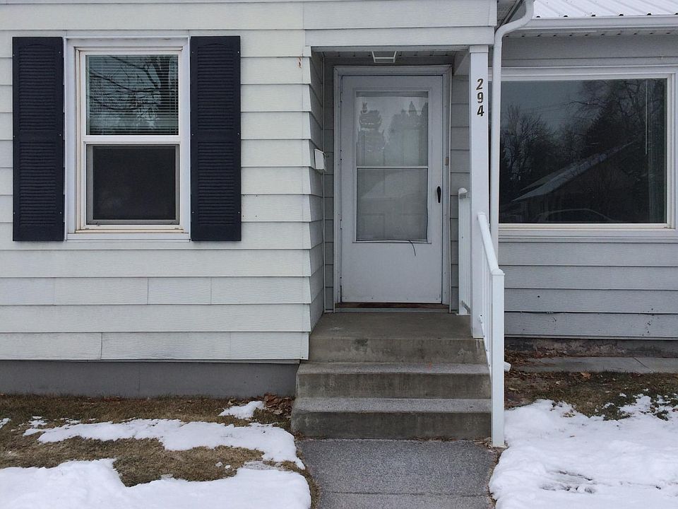 1st image of 294 W 20th St