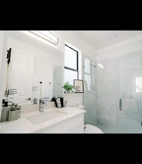2425 Millie Ave S — Photo 2
