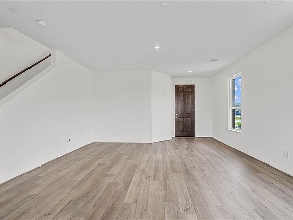 4th image of 7606 Blue Coast Ct