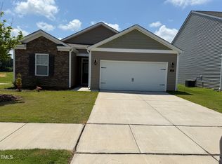 140 Rivercamp St, Clayton, NC 27527