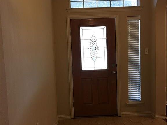 4th image of 5408 Old Orchard Dr