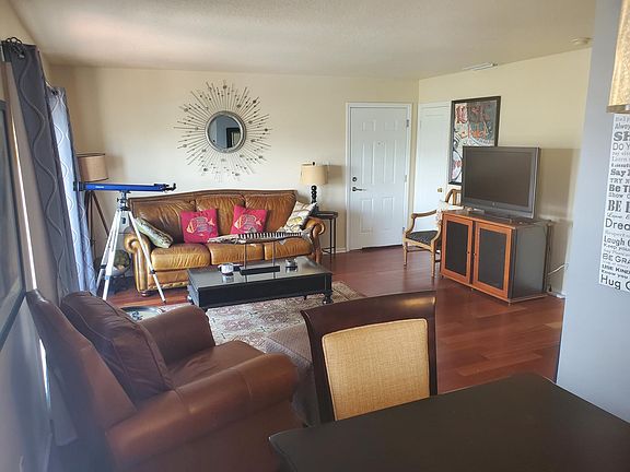 2nd image of 5218 Beach Dr SE