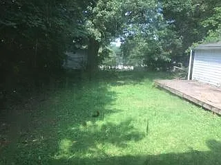 3 bed, 1.5 bath, 1075 sqft, $1,399 — Photo 3