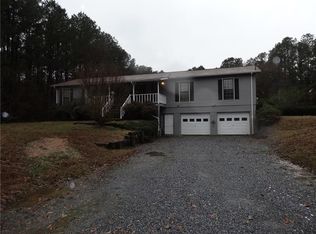 423 Tucker Hollow Rd, Calhoun, GA 30701