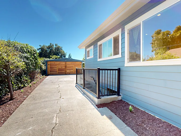 6717 Mokelumne Ave — Photo 21