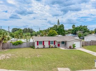 6067 Francis Dr, Apollo Beach, FL 33572