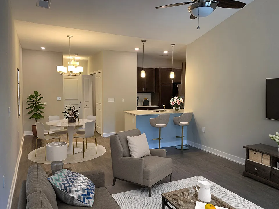 Emerald Creek Apartments