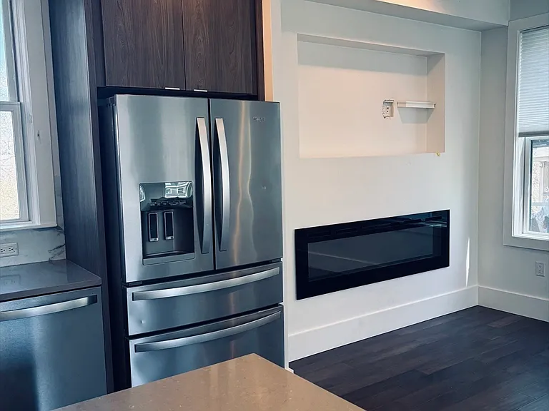 10 Spring Garden St #3 — Photo 2