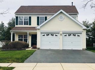 27 Brownstone Rd, East Windsor, NJ 08520