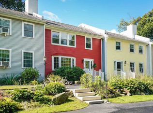 6 Boulder Brook Dr, Exeter, NH 03833