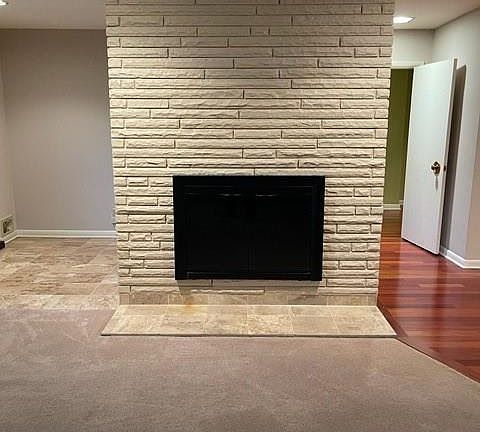 3rd image of 3889 Seiber Ave