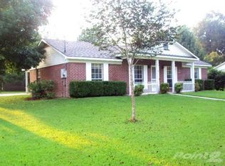 406 4th St, Summerdale, AL 36580