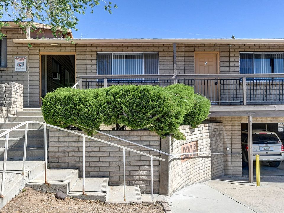 1st image of 920 12th Pl APT 5