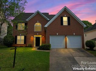 10337 Montrose Dr NW, Charlotte, NC 28269