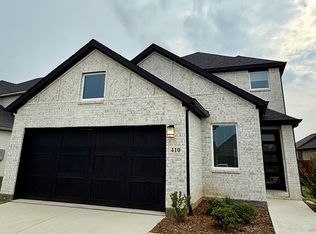 410 Holly Rd, Lakewood Village, TX 75068