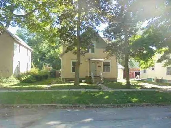 269 S Maple St photo 1