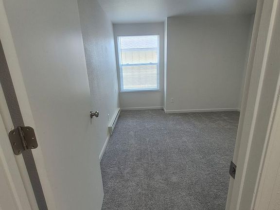 4th image of 9415 W Thurman Dr #7