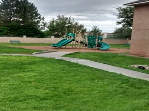 200 Garden Ln #76333a4e8