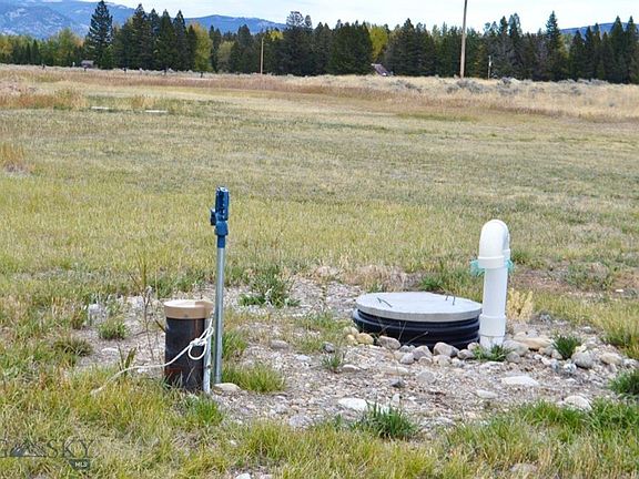 3rd image of 39022 Pioneer Mountain Scenic Byway