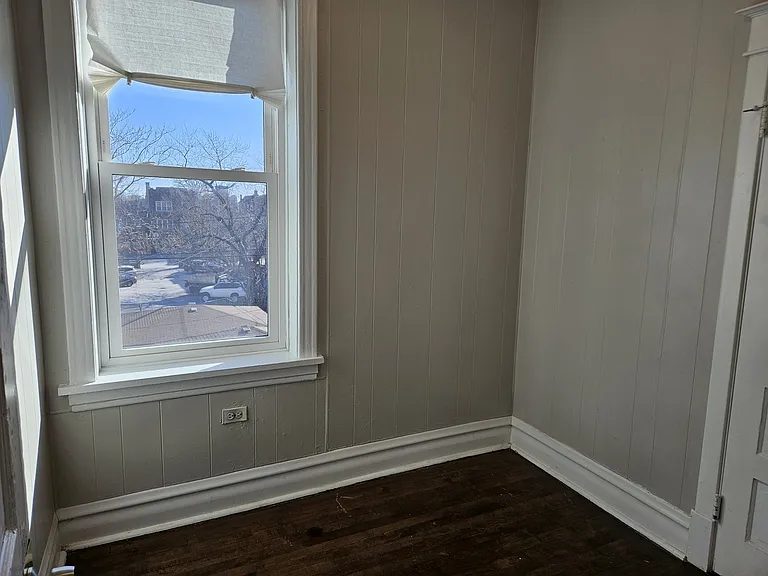827 W 33rd Pl #1RB — Photo 11