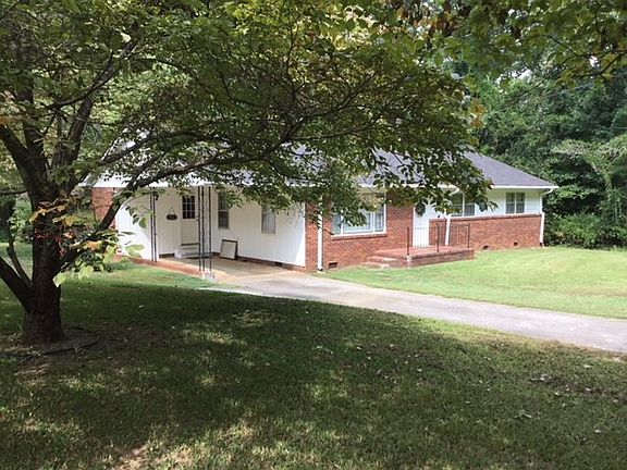 3rd image of 119 Delray Dr